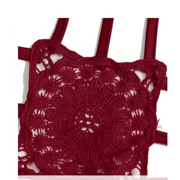 Plus Size Summer Cami Style Top in Red - Picture 3 of 7